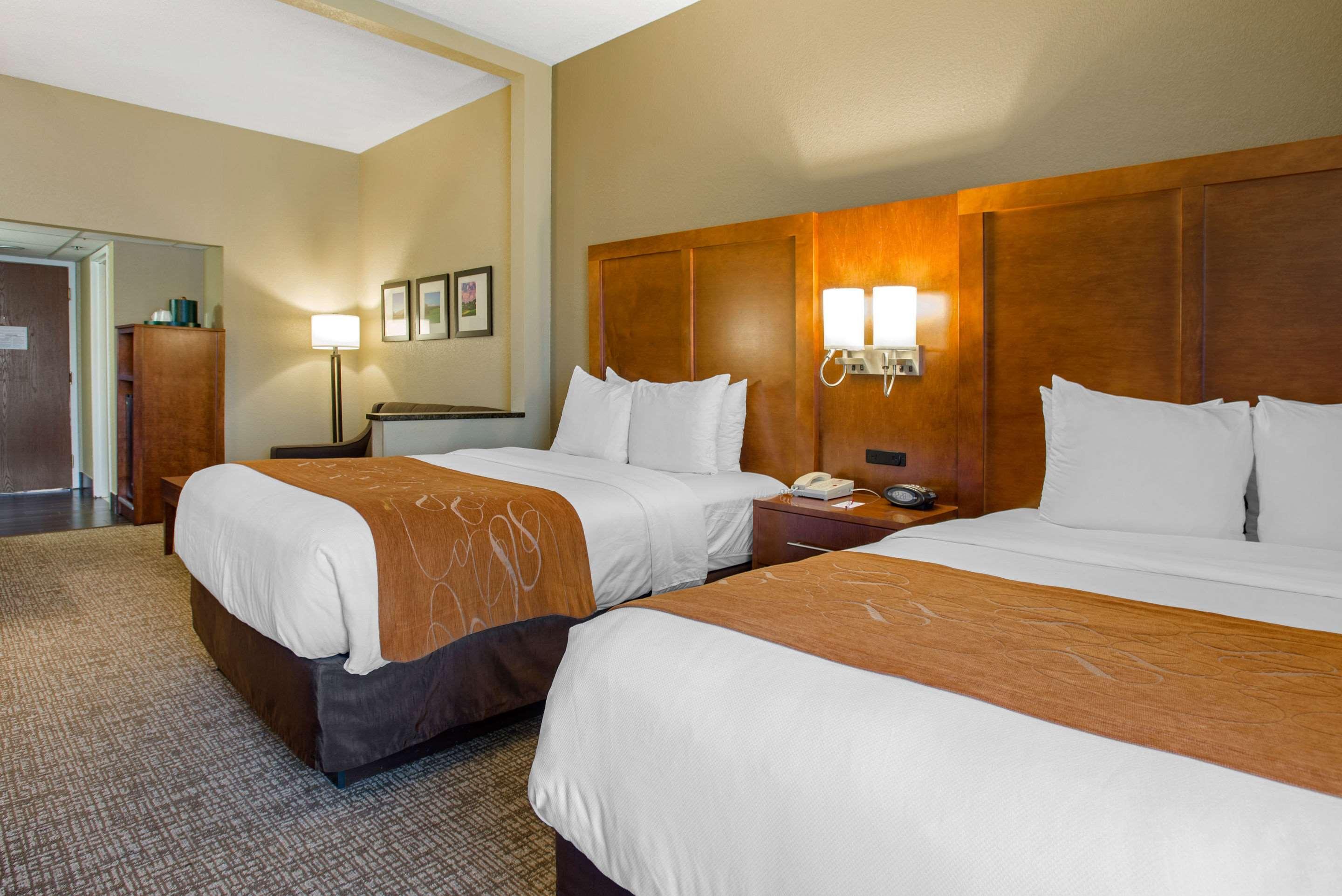 Comfort Suites Bethlehem Near Lehigh University And Lvi Airport Exterior foto