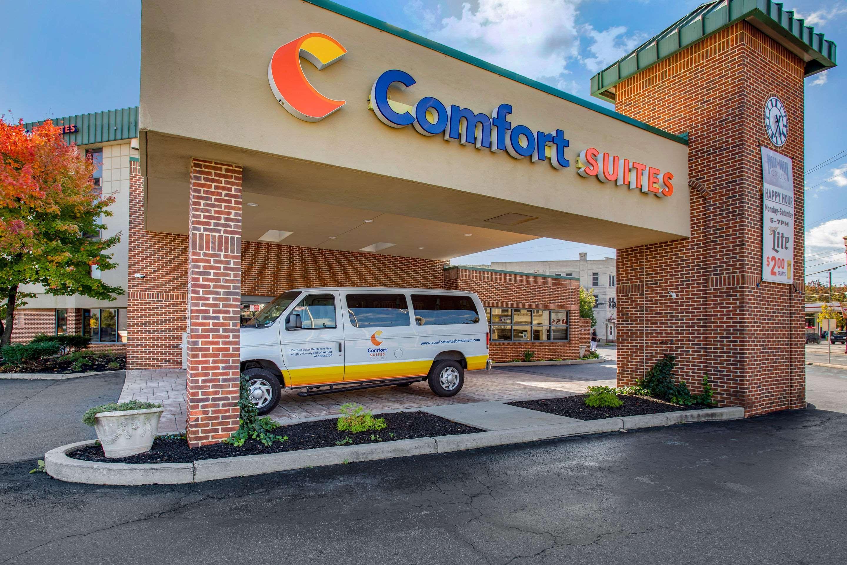 Comfort Suites Bethlehem Near Lehigh University And Lvi Airport Exterior foto