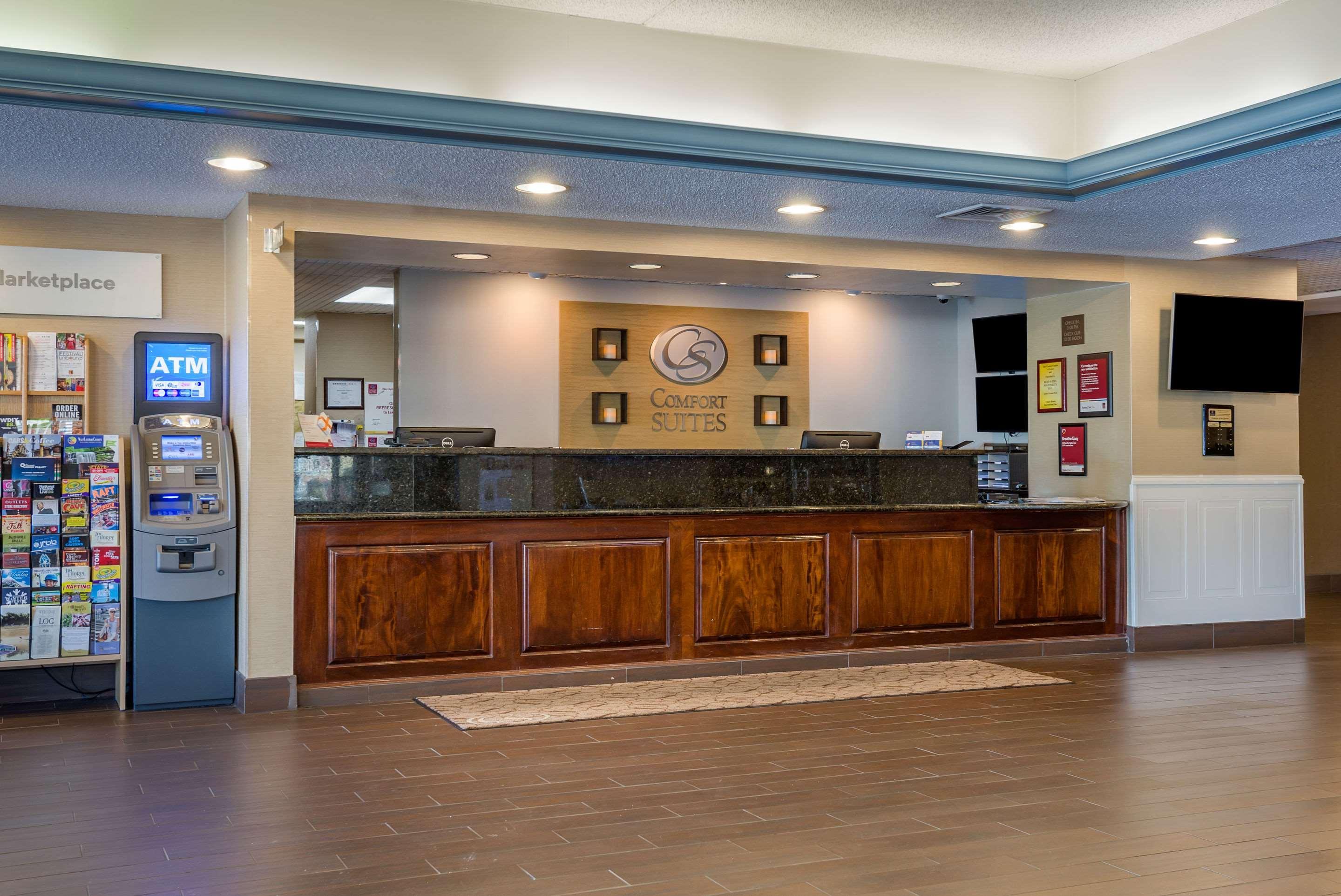 Comfort Suites Bethlehem Near Lehigh University And Lvi Airport Exterior foto