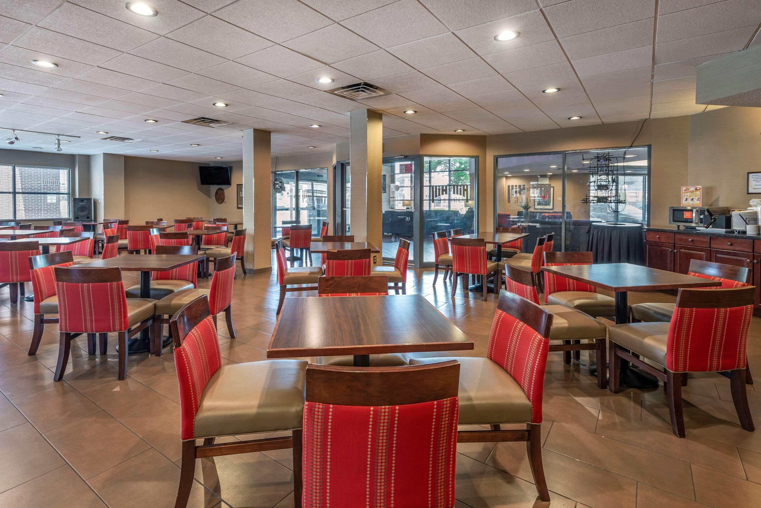 Comfort Suites Bethlehem Near Lehigh University And Lvi Airport Exterior foto
